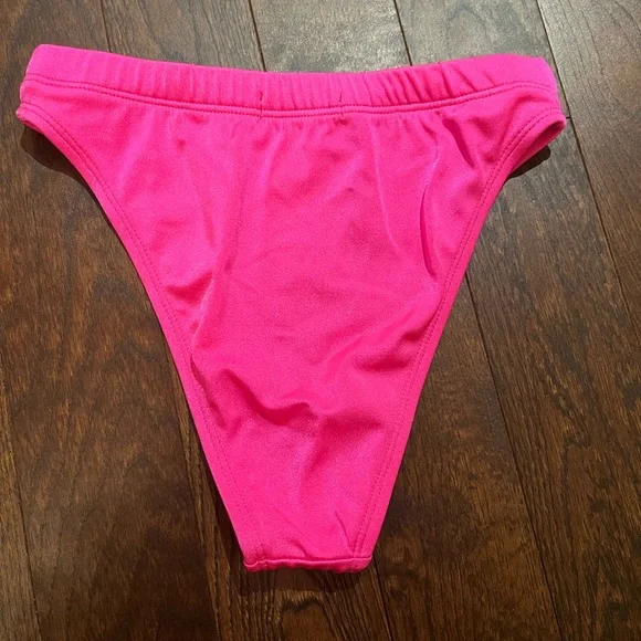 🌟HOST PICK🌟Wildfox Hot Pink Bathingsuit bottom - Picture 4 of 4